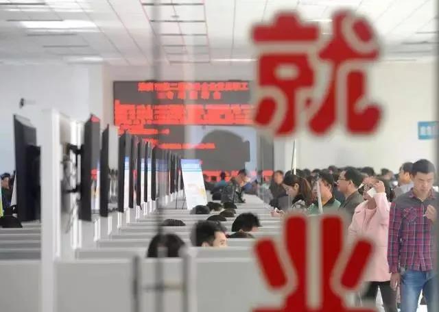 专科毕业证有用吗？这个社会给了标准答案！